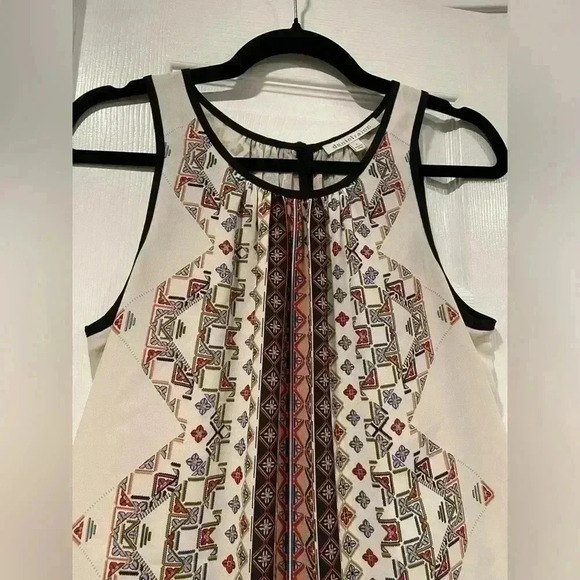 Daniel Rainn Flowy Layered Earth Tone Aztec Print Sleeveles Blouse Button Size S - Picture 2 of 14